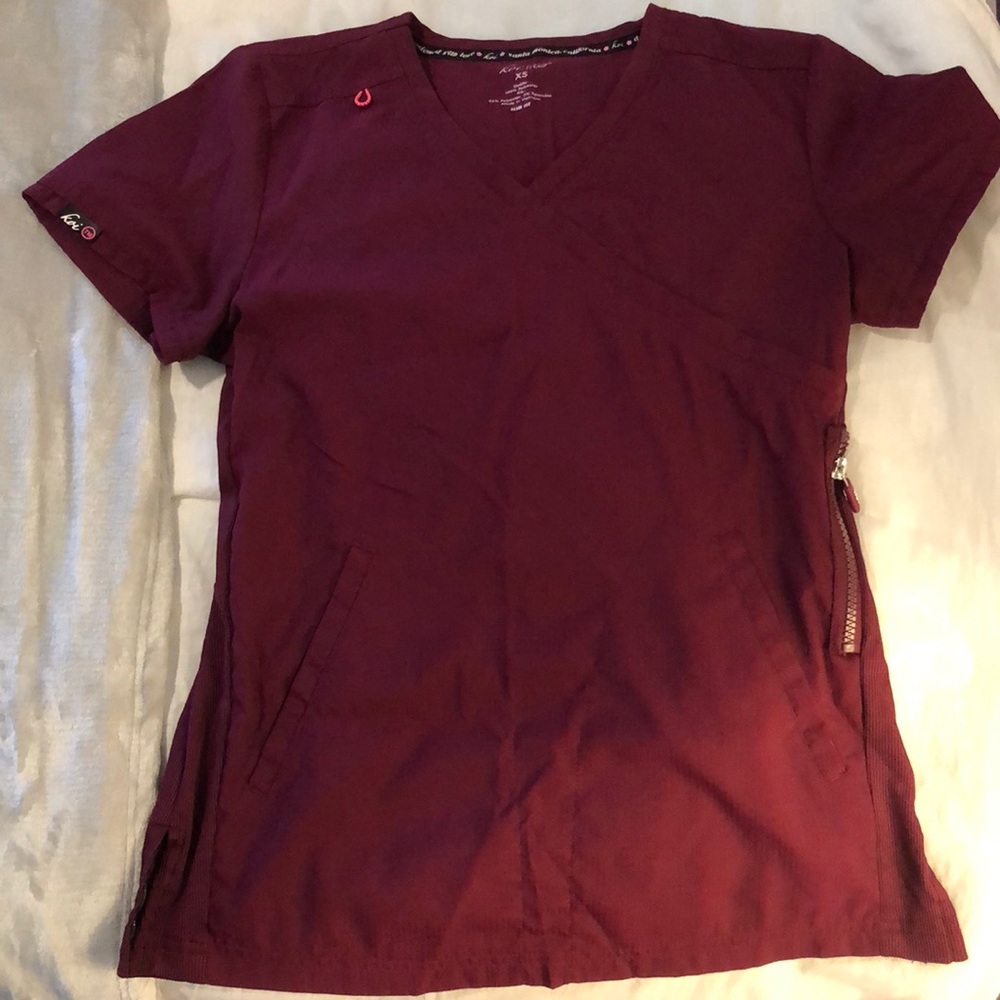 Scrub set